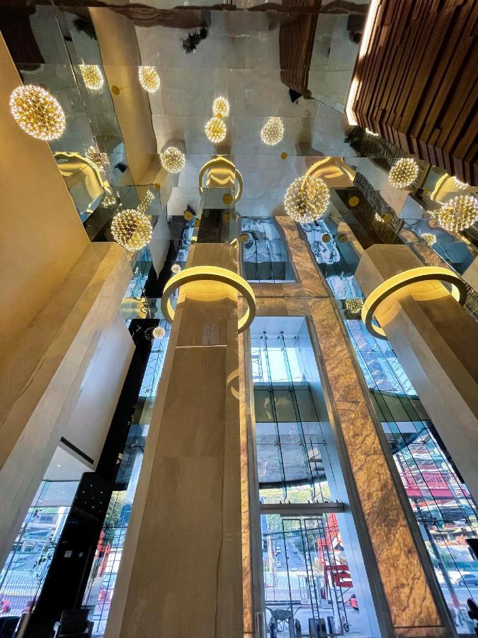 فندق Safi Royal Luxury Metropolitan San Pedro Garza Garcia المظهر الخارجي الصورة The interior of the shopping mall